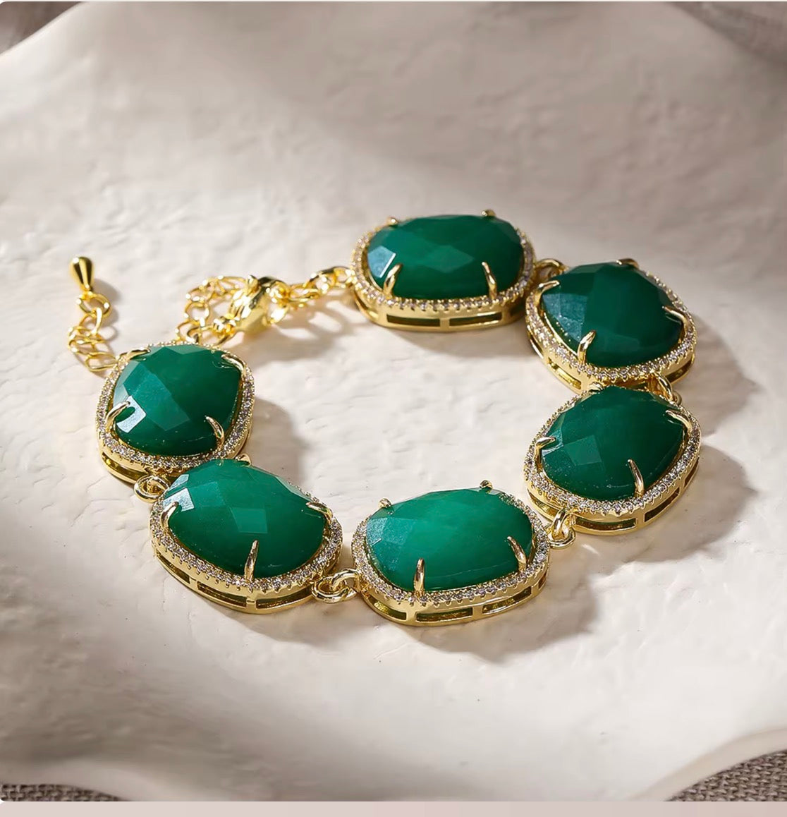 Bracelet Émeraude Solaire