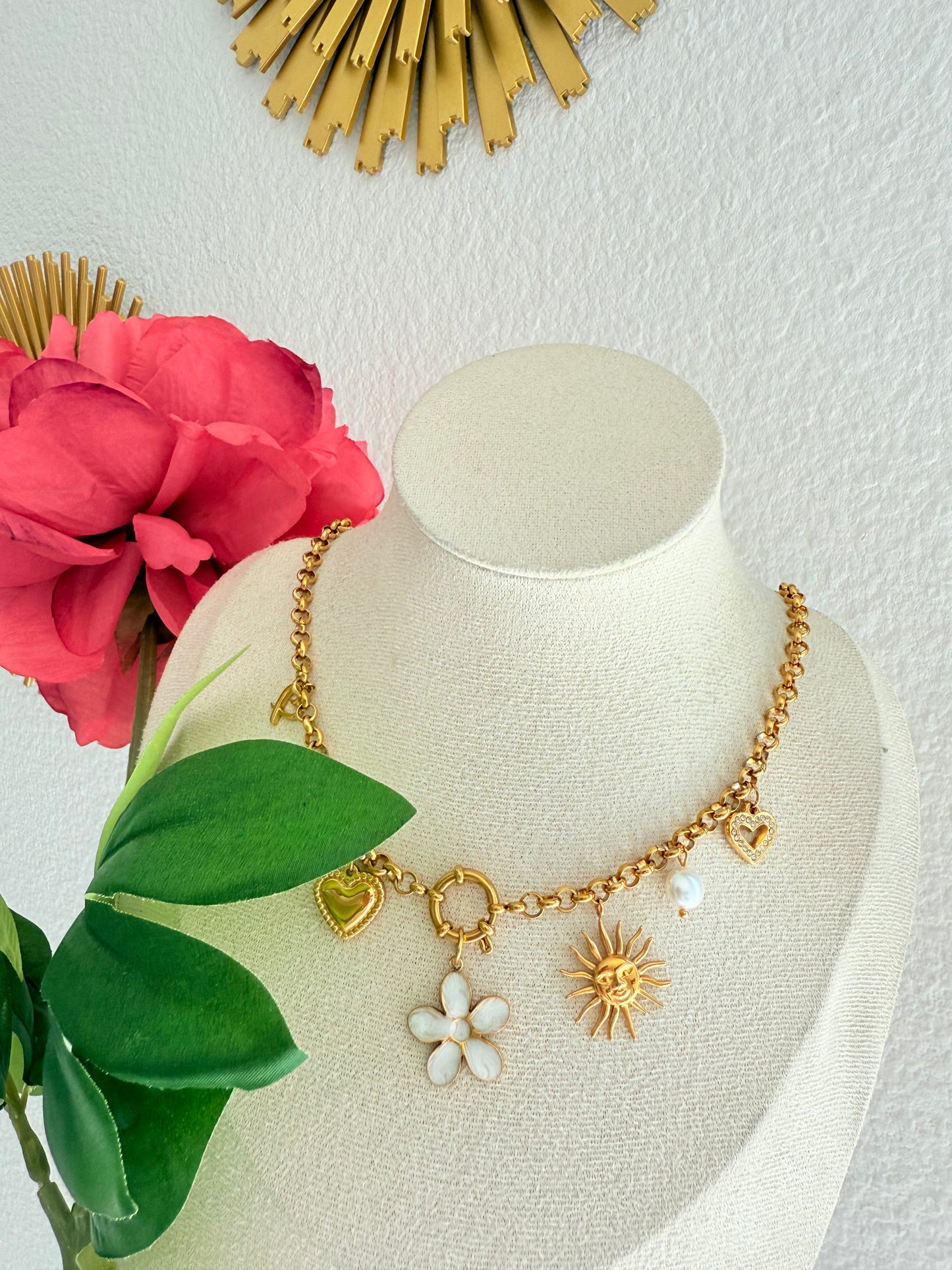 Collier Lucy