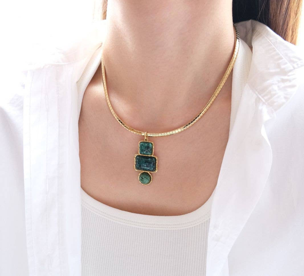 Collier Max - Chaine maille serpent et pendentif Turquoise africaine