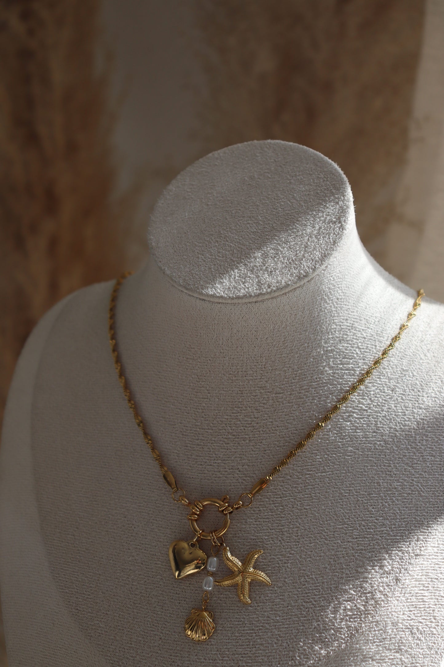 Collier Summer