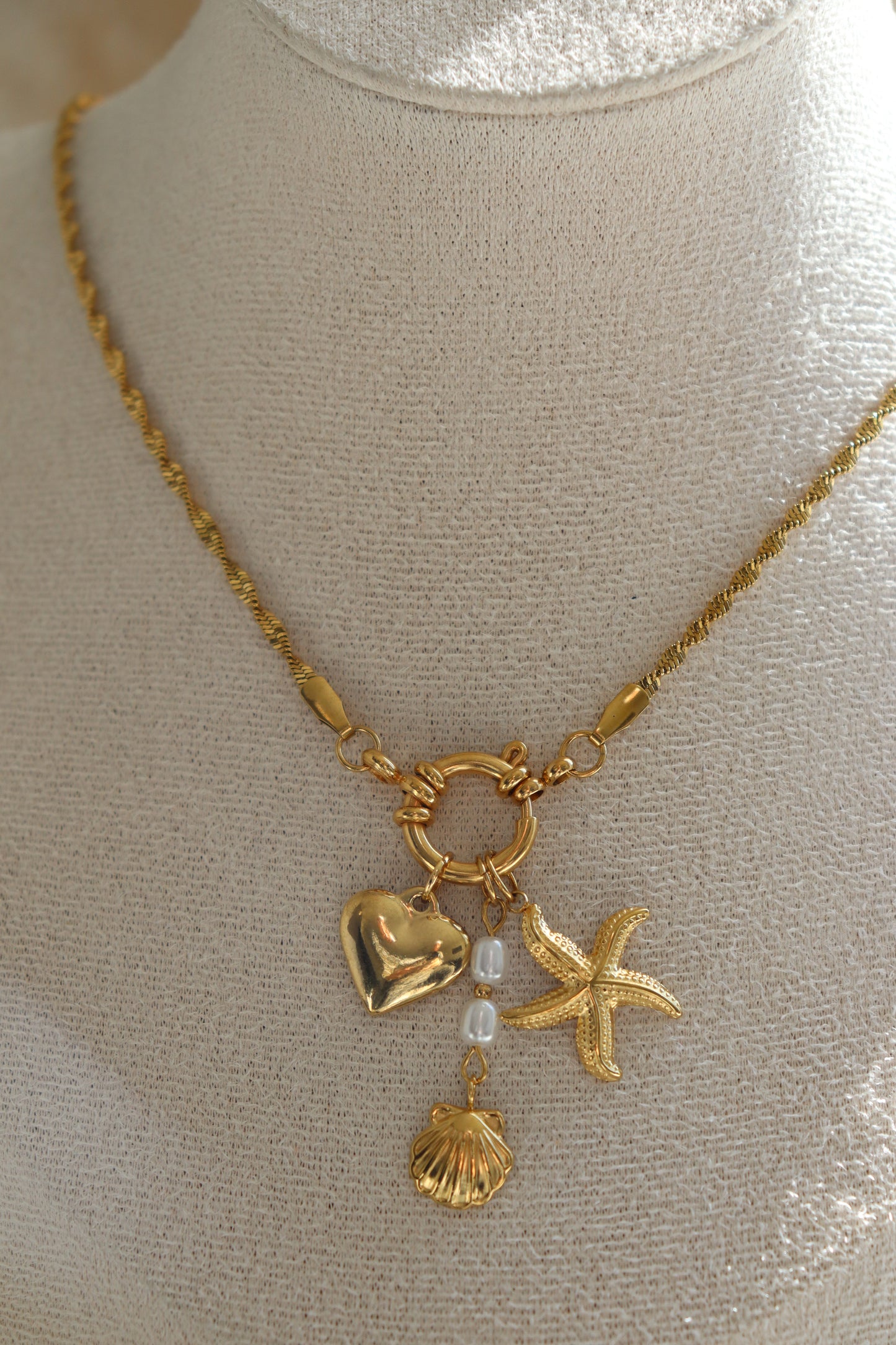 Collier Summer