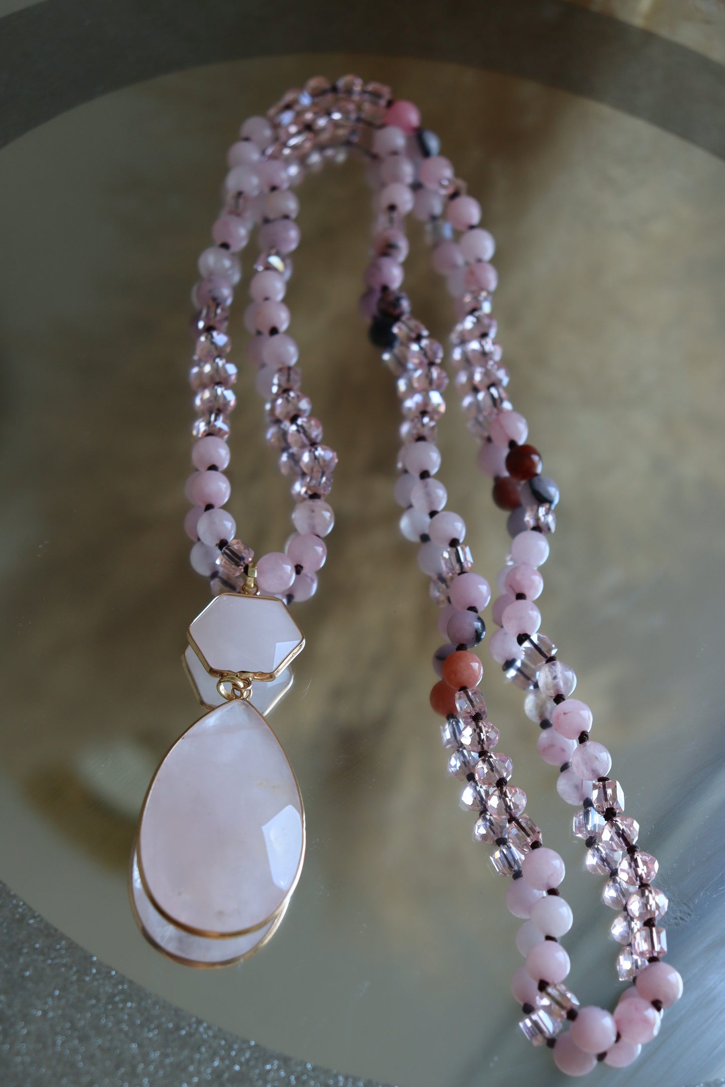 Sautoir Quartz Rose – Amour & Douceur