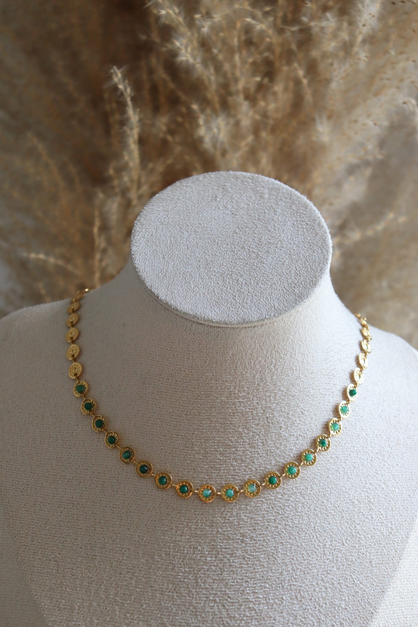 Collier Asma
