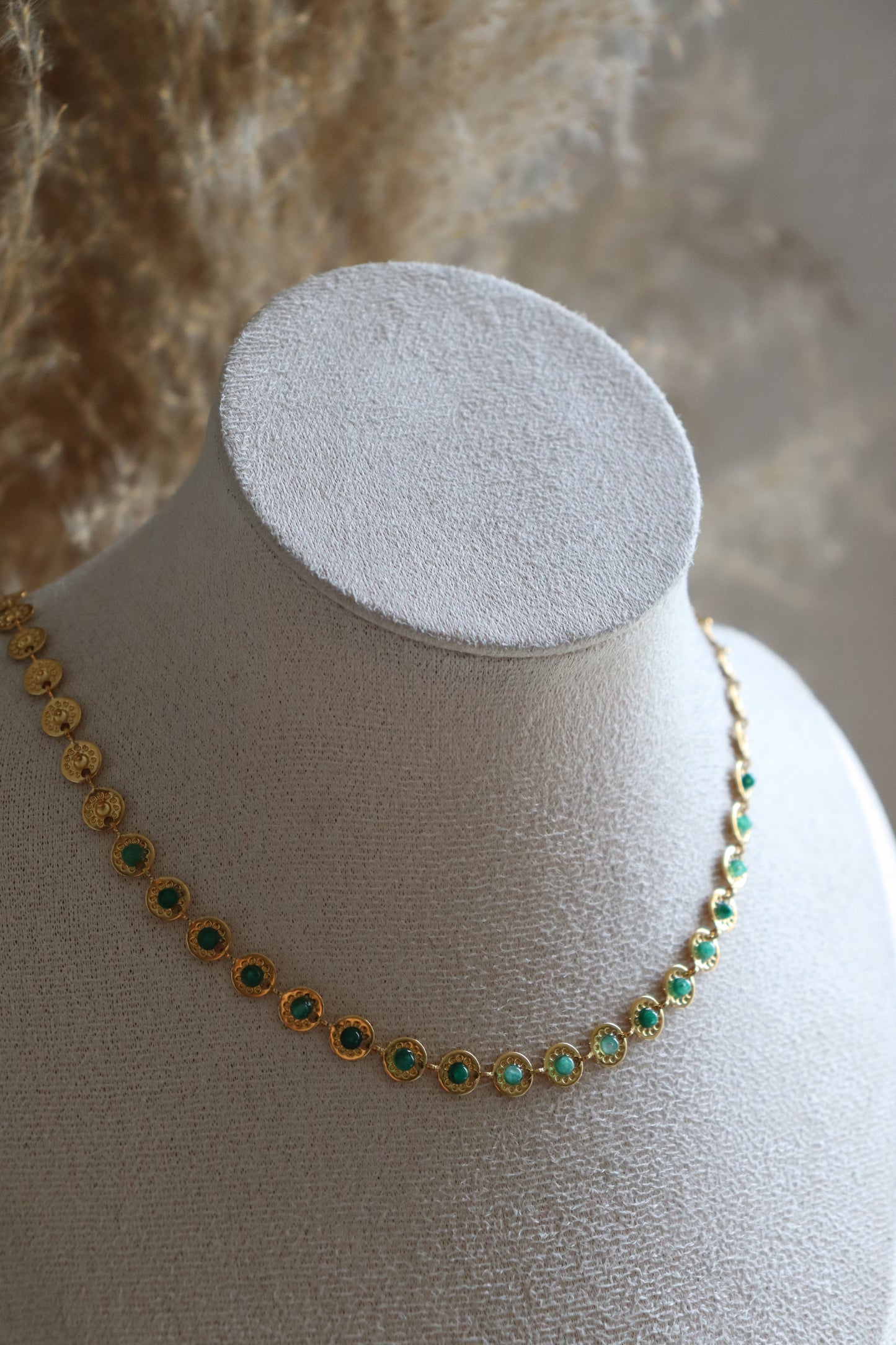 Collier Asma