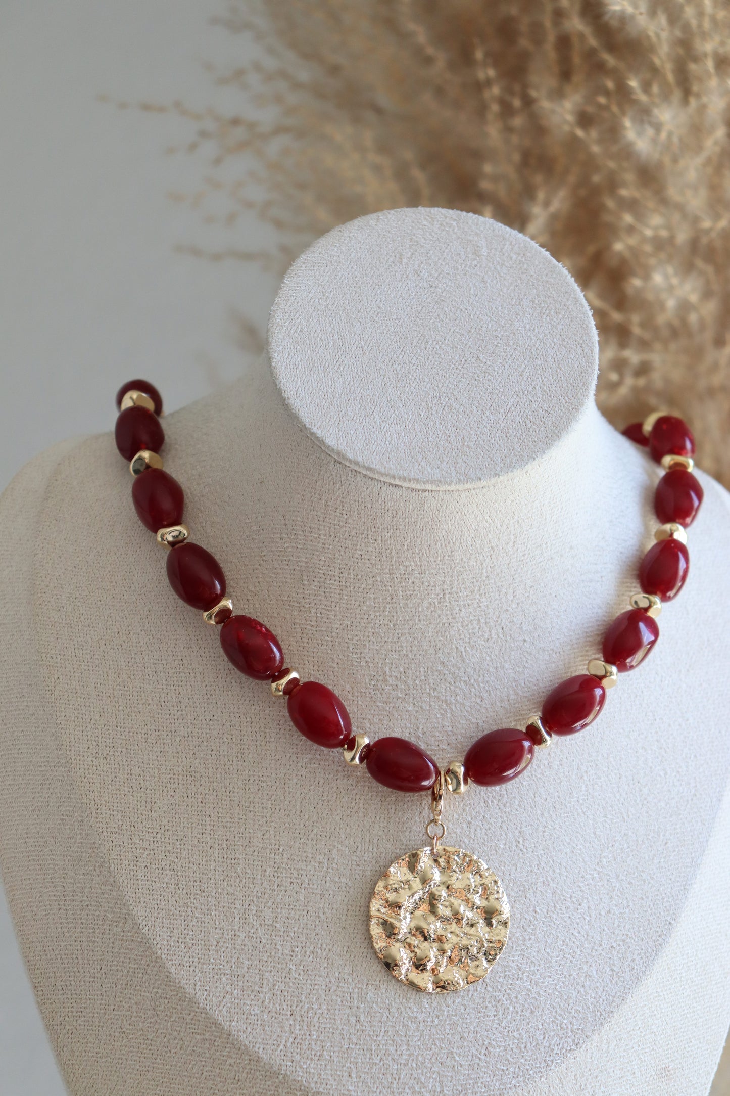 Collier Neyla- Vin Rouge