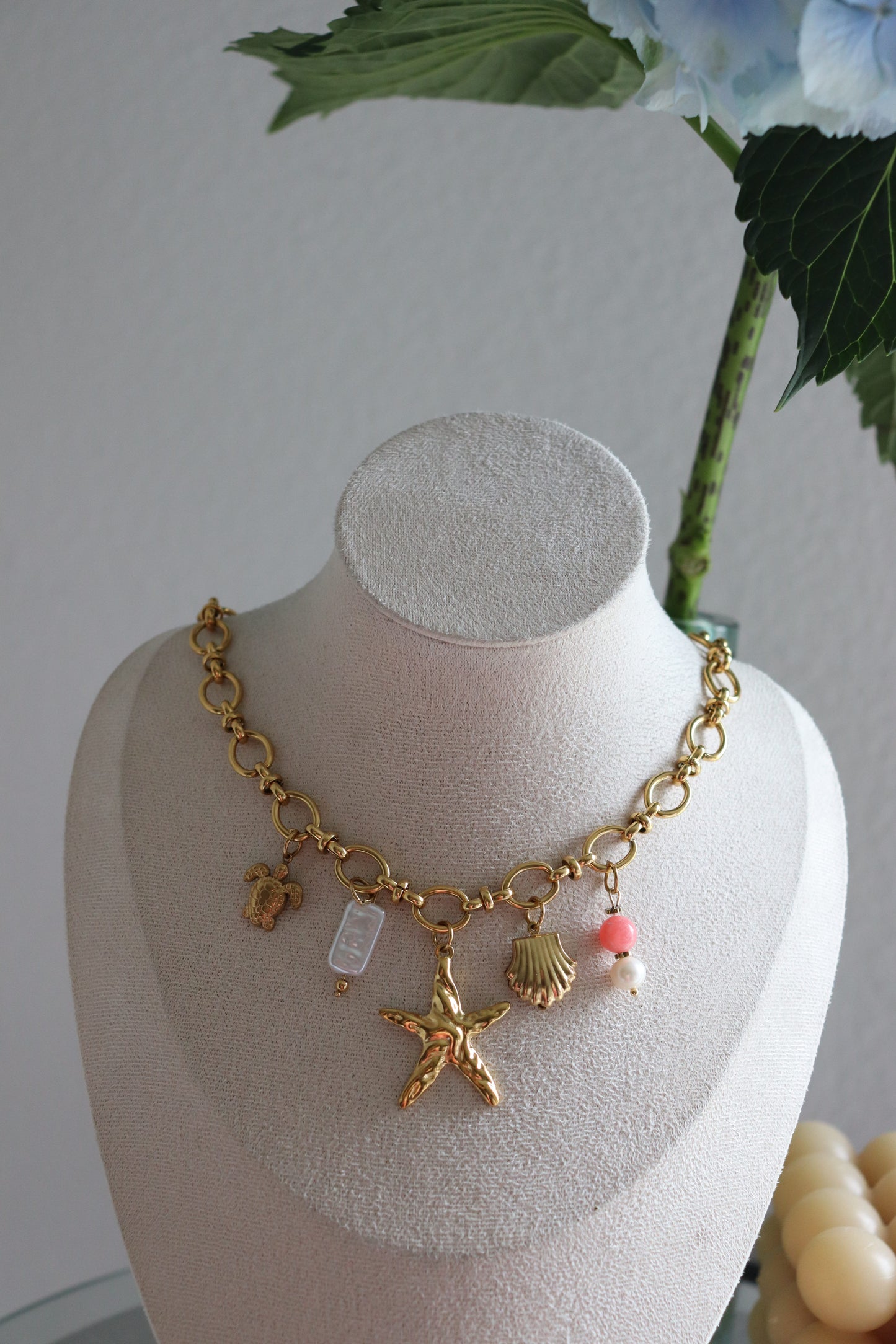 Collier Multi-charms Malte