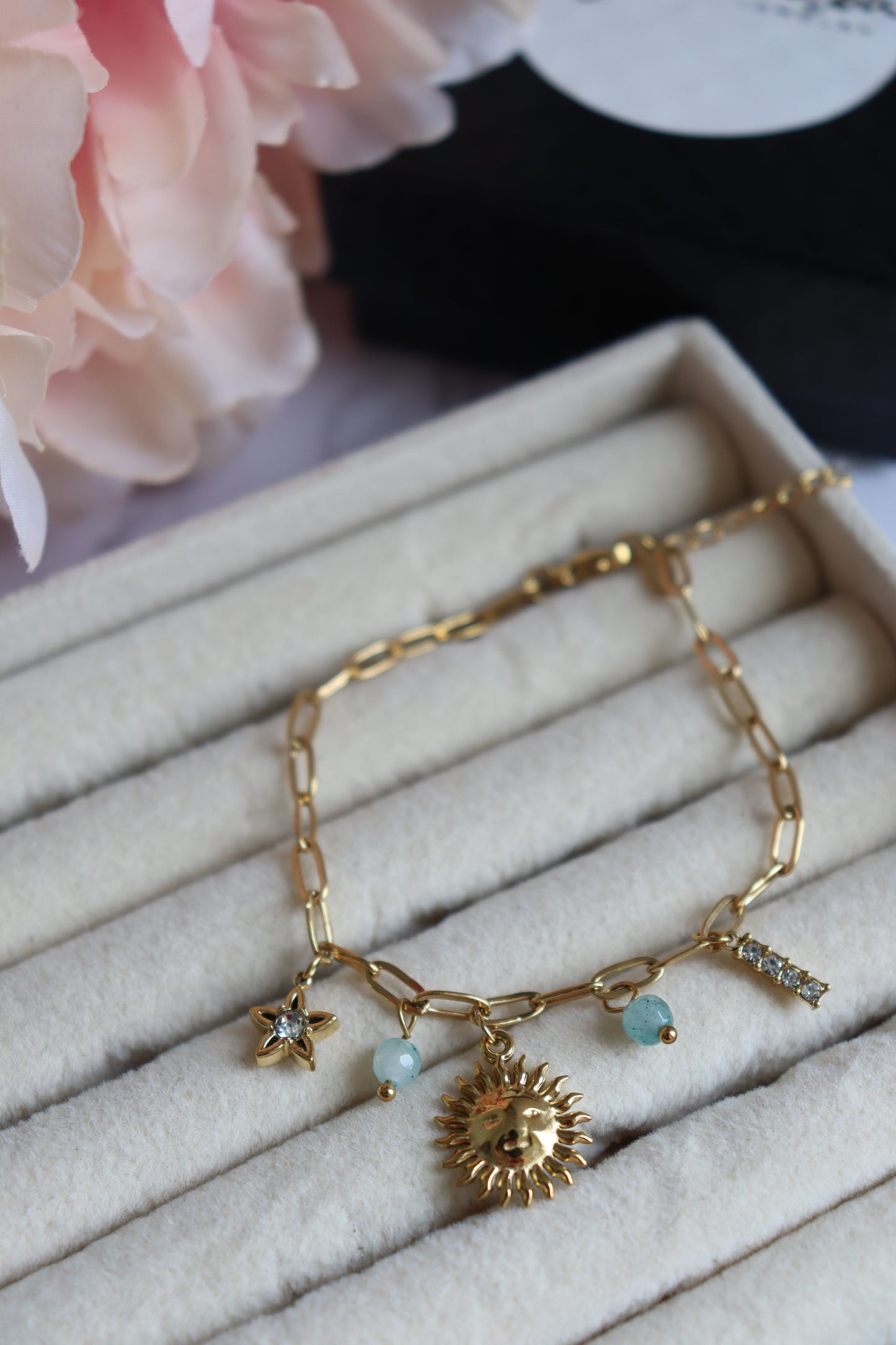Bracelet Multi-charms Pelene
