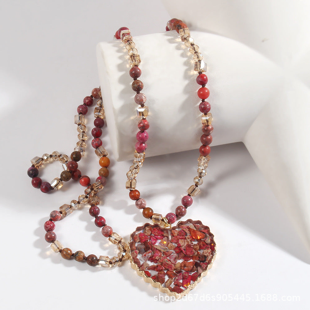 Sautoir en pierre Violette