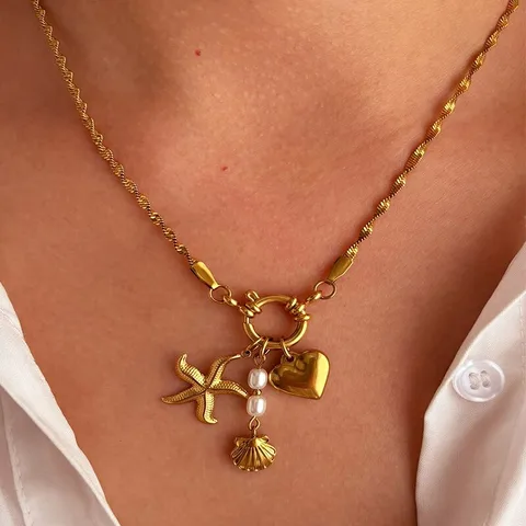 Collier Summer