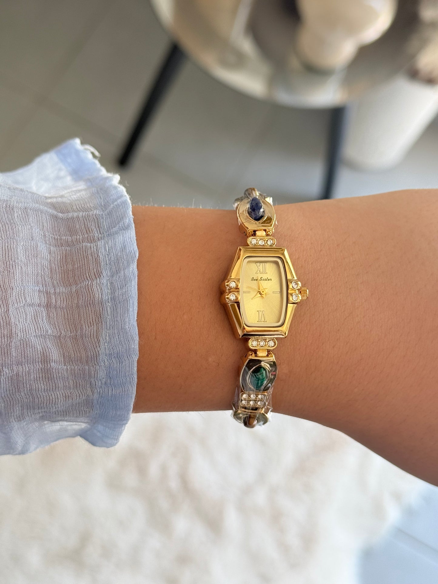 Montre Vintage "Héritage" – Dorée, Pierres Fines & Diamants