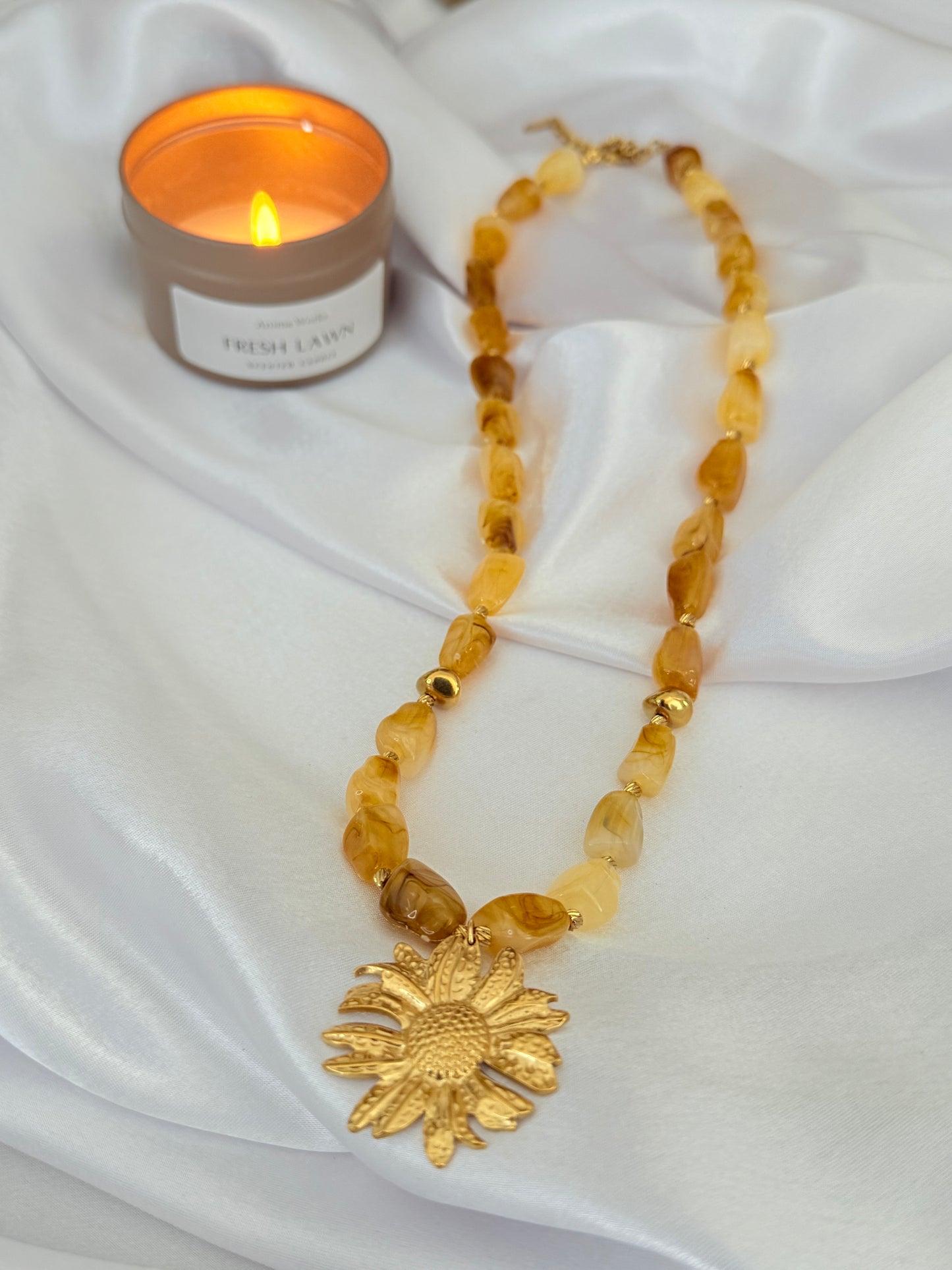 Collier Amy