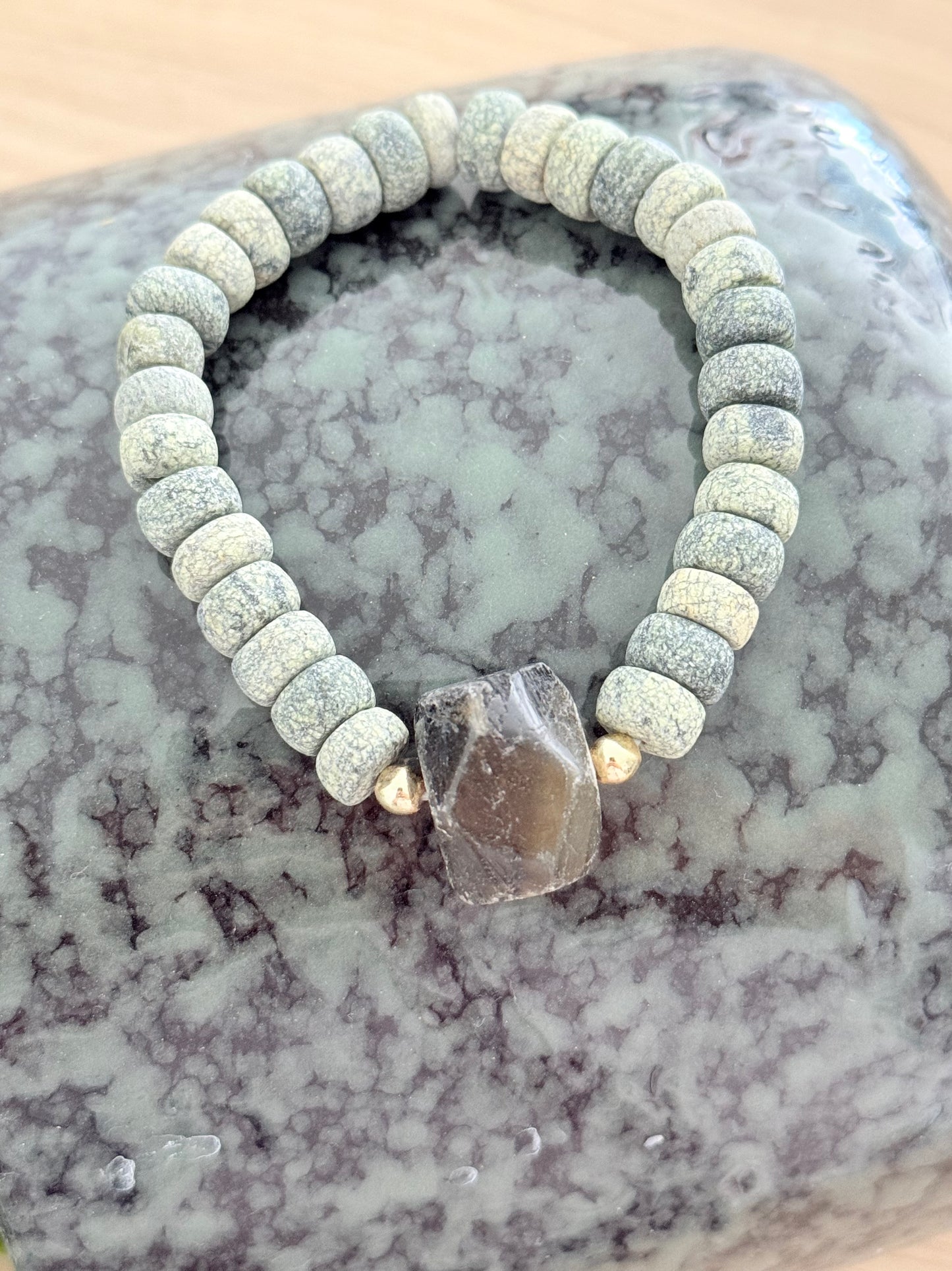 Bracelet serpentine & quartz fumé