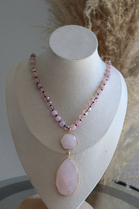 Sautoir Quartz Rose – Amour & Douceur