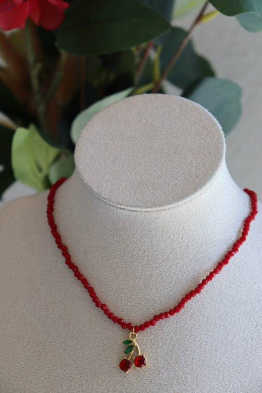 Collier Cherry