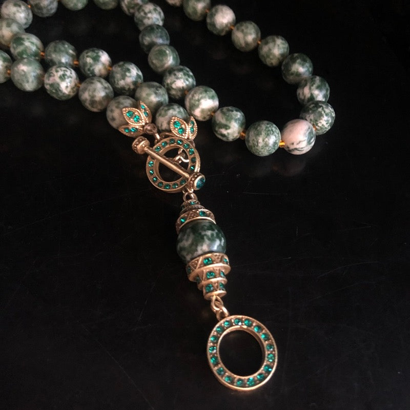 Collier Sautoir "Émeraude Sauvage" – Élégance Baroque et Pierres Naturelles